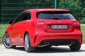 02-2012-mercedes-benz-a-class-fd