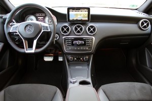 26-2012-mercedes-benz-a-class-fd