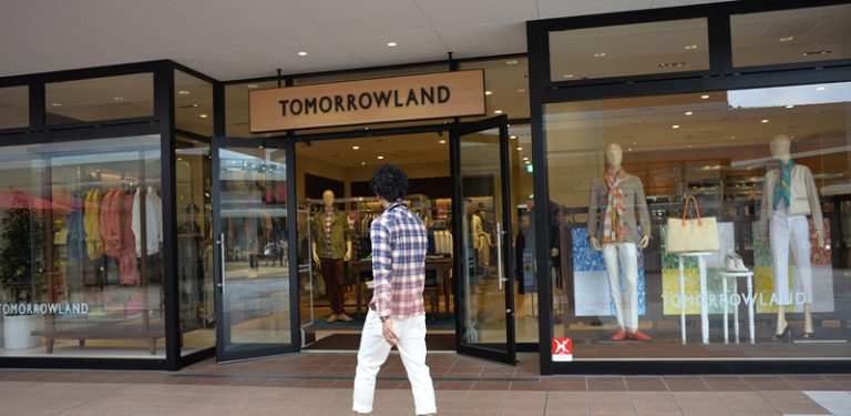 TOMORROWLAND - 美品 トゥモローランドコレクション セットアップの+